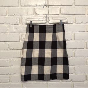 the limited checkered gingham pencil skirt